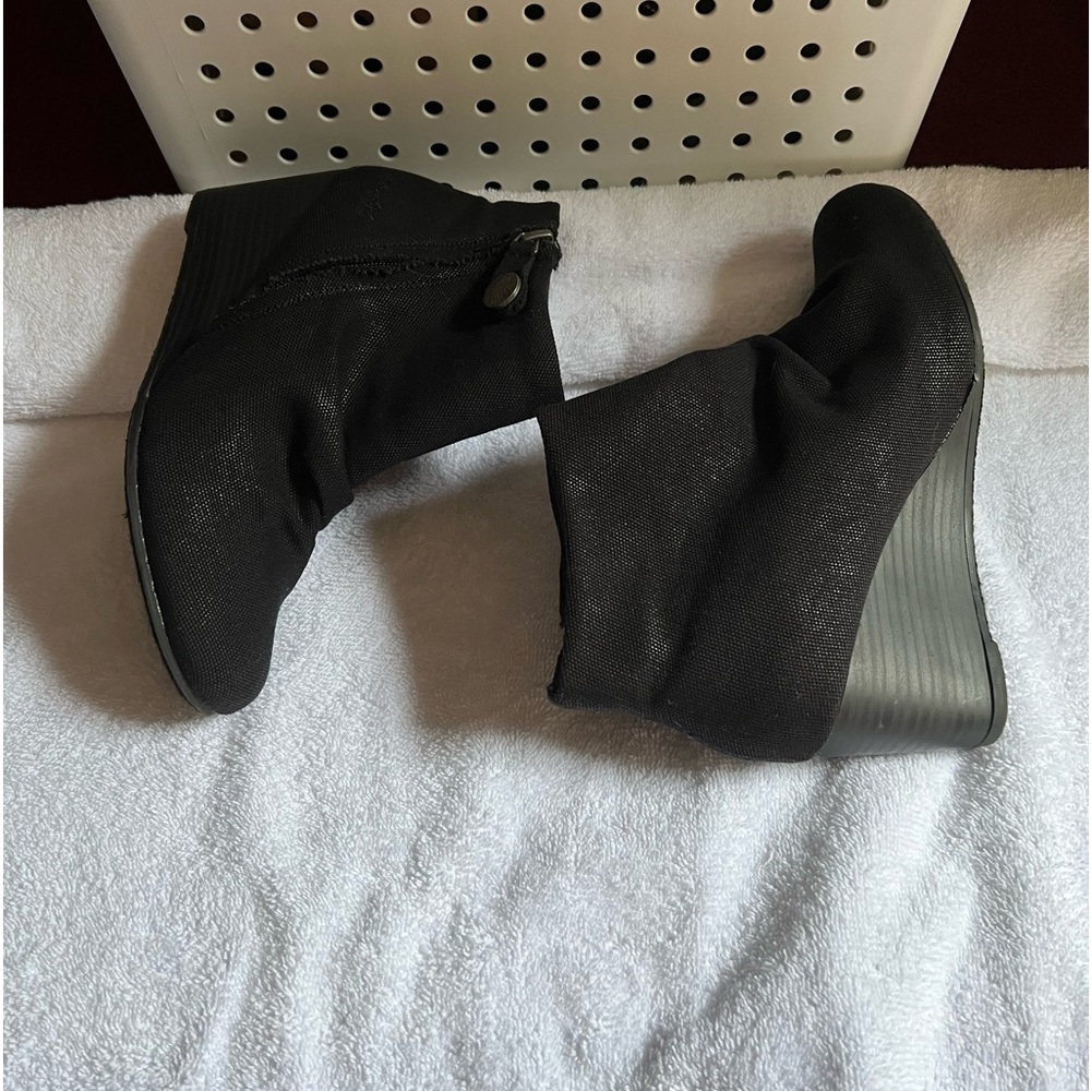Blowfish boots
